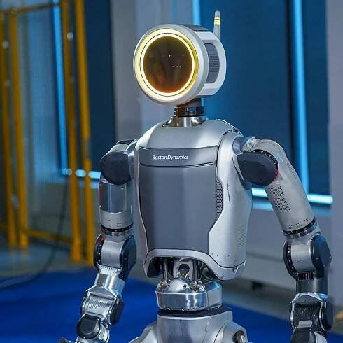 Boston Dynamics’ New Atlas Humanoid Robot is Pure Body Horror