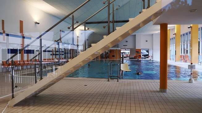 Plavecký bazén - Wellnesscentrum Aqua viva foto 3