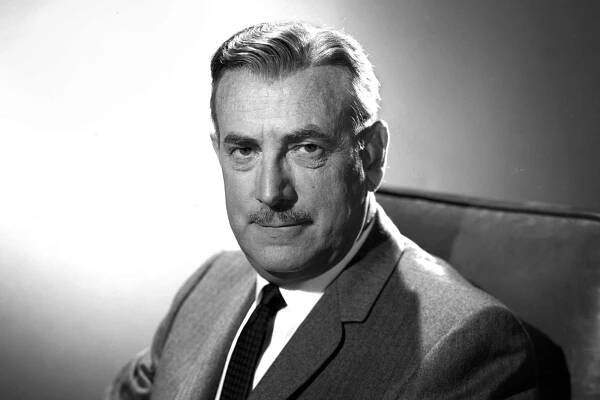 Raymond Bailey