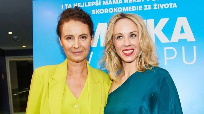 Matka v trapu očima Lenky Vlasákové a Petry Hřebíčkové: Maminky nás naučily brát život s lehkostí a nechat děti vyletět z hnízda – Lifee.cz