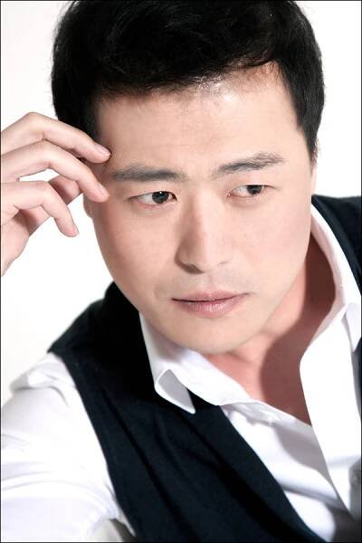Kim Moon-Chan-1977-p1.jpg