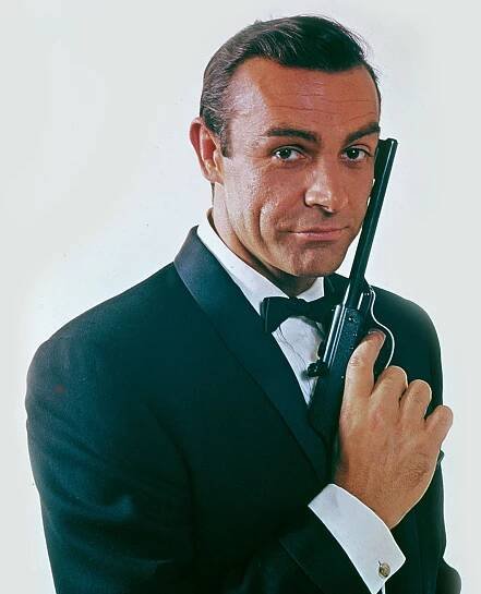 Sir Sean Connery (1930 – 2020) | James Bond 007