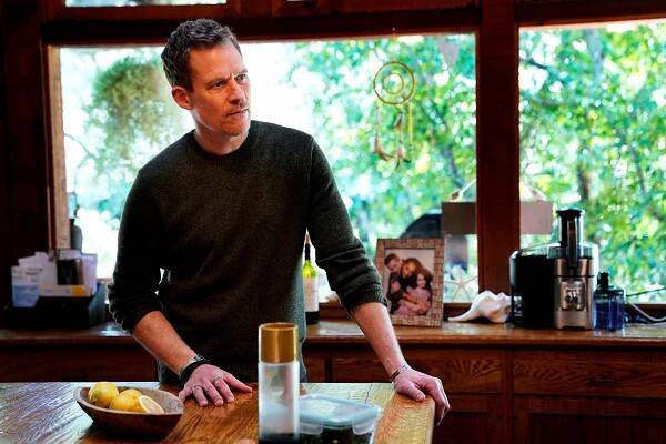 Sedmilhářky - Co udělaly? - Z filmu - James Tupper