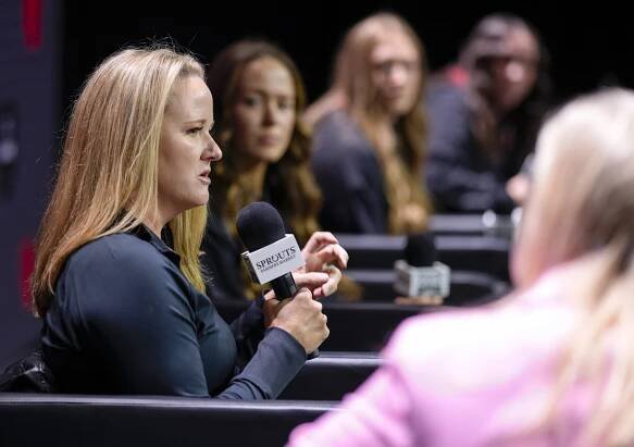 Under Lynne Roberts, Los Angeles Sparks hope for better results - The Prime Voice