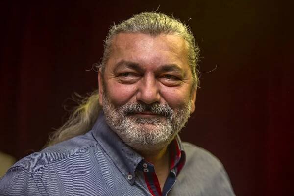 Dostal nabídku od vídeňské opery, obhajoval Zeman státní vyznamenání pro Hůlku. Ta to ale popírá