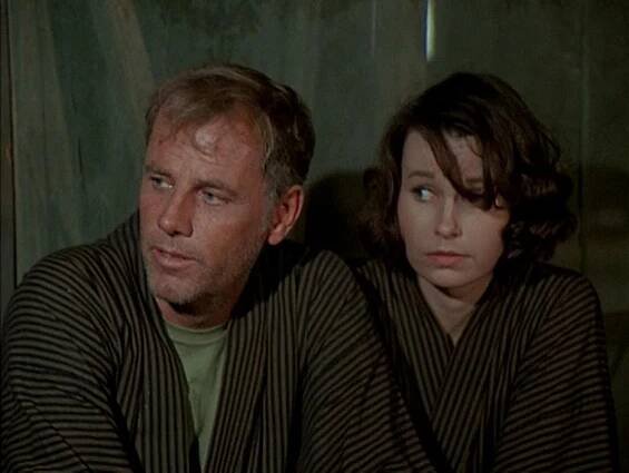 McLean Stevenson, Linda Meiklejohn - M*A*S*H - Nenávidím tajemství - Z filmu