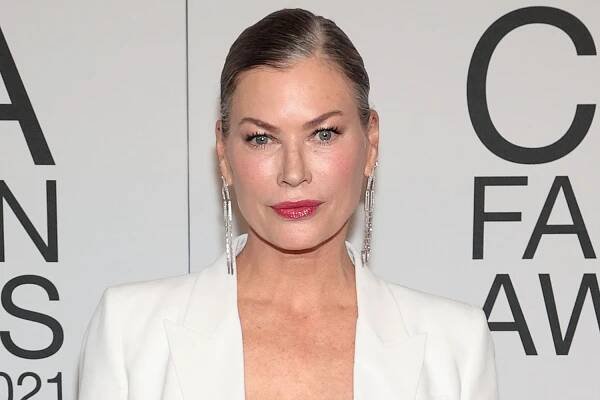 Model Carré Otis Says U.S. Court of Appeals ‘Overturned’ Dismissal of Her Sex Abuse Lawsuit Against Former Modeling Execs