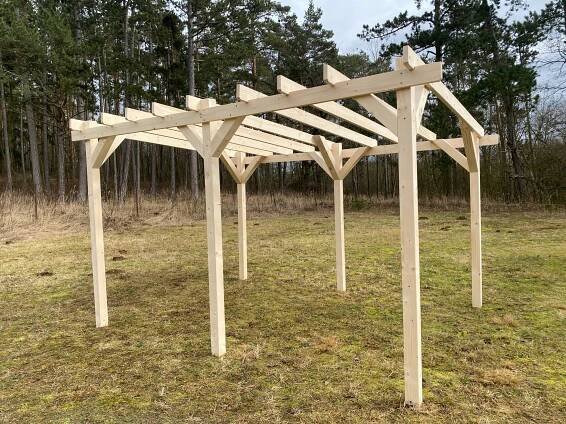 Pergola 4 x 6 m se sklonem