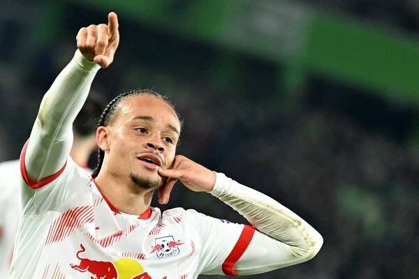 Lipsko se pere o Ligu mistrů, na čtvrtou příčku ho v Bundeslize poslaly i Simonsovy trefy