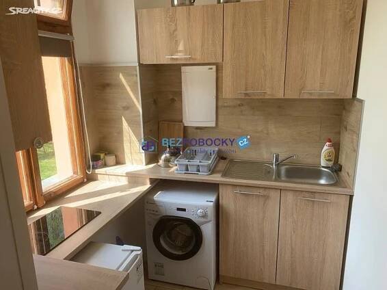 Pronájem bytu 1+kk 25 m², Přibyslav - Utín, okres Havlíčkův Brod
