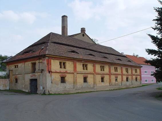 Lišnice u Mostu - ubytování, počasí, foto, tipy na výlet, informace