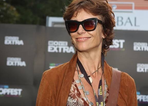 Rachel Ward – Wikipedia