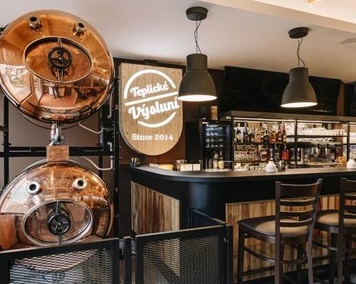 Teplické Výsluní | Restaurace s tankovou Plzní v Teplicích