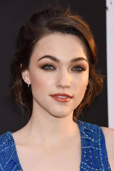 Violett Beane herečka