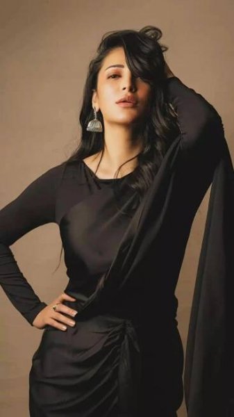 Shruti Haasan's Secret to Slaying Bold and Beautiful in Black Outfits