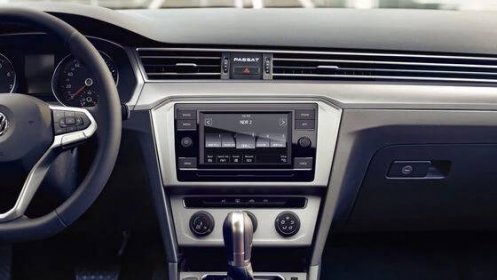 Volkswagen Passat Variant - rádio Composition