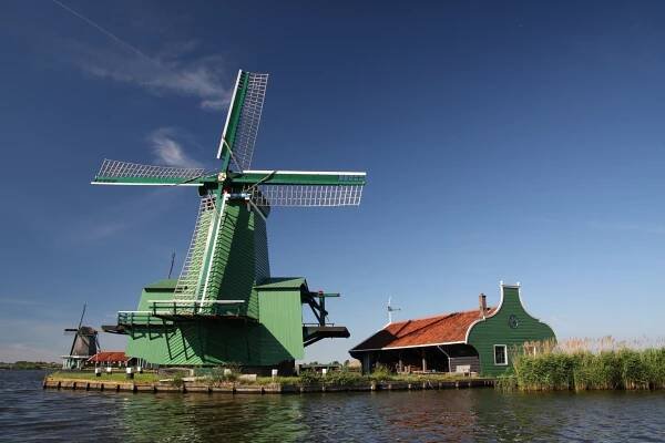 Zaanse_Schans_slider