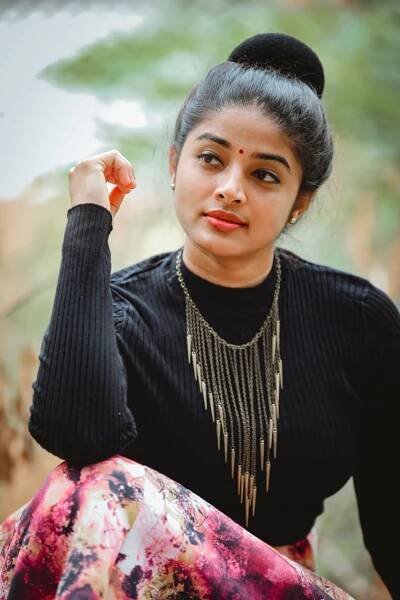 Talented Sheela Actress Looks Beautiful In Her Recent Images – Wikki Talks