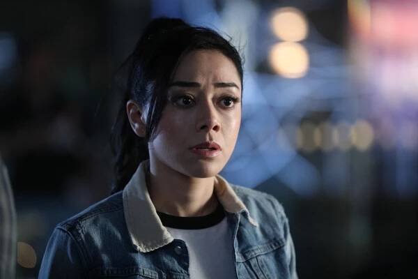 Lucifer - Ďábel na mou čest - Z filmu - Aimee Garcia