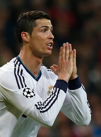 VIDEO Ronaldo dostal za kopnutí do hlavy trest na dva zápasy