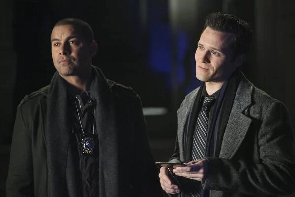 Castle na zabití - Poslední hřebíček - Z filmu - Jon Huertas, Seamus Dever