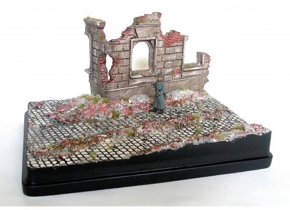 probořený dúm v sutinách - Diorama-hm