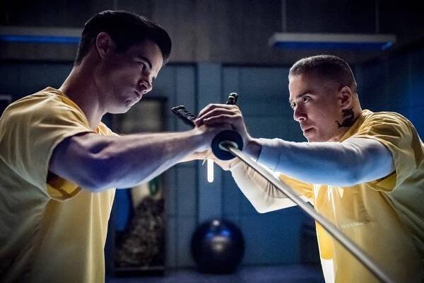 Arrow - Bratři a sestry - Z filmu - Kirk Acevedo