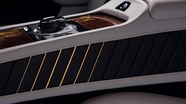 rolls-royce-wraith-eagle-viii (19) - auto-mania.cz