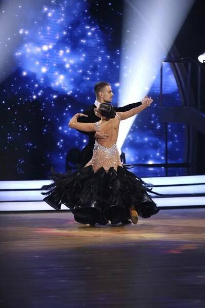 Zuzana Porubjaková a Jaroslav Ihring v Let’s Dance 2025 (fotografie) - Fotka 1 z 72 - SITA.sk