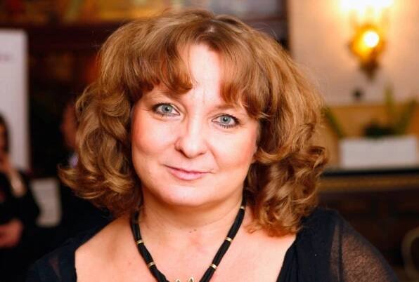 Martina Hudečková bude seriálovou partnerkou Oty Jiráka.
