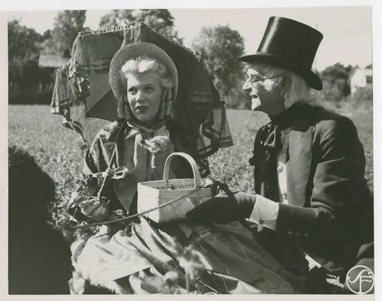 Irma Christenson, Einar Axelsson - Tant Grön, Tant Brun och Tant Gredelin - Z filmu
