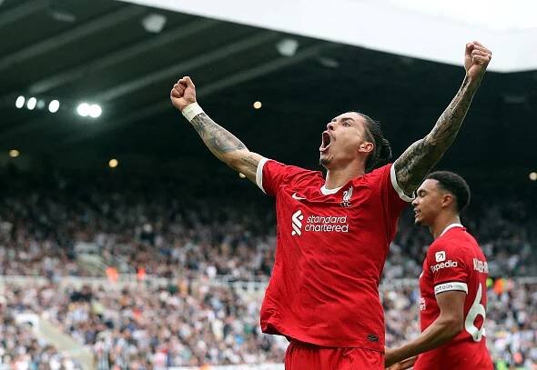 Agent chaosu konečně našel klid. A Liverpool doufá, že Darwinova forma vydrží