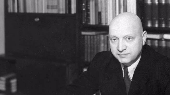 Ministr školství a národní osvěty Emanuel Moravec přijal vedoucí české mládeže...