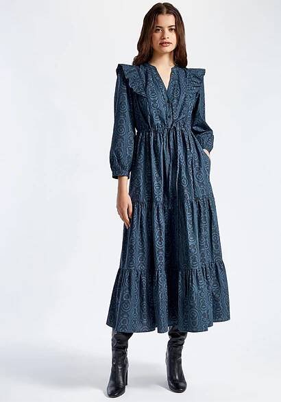 Dlouhé podzimní šaty 15 nápadů: Přijměte styl a pohodlí tuto sezónu - Women-Lifestyle.com