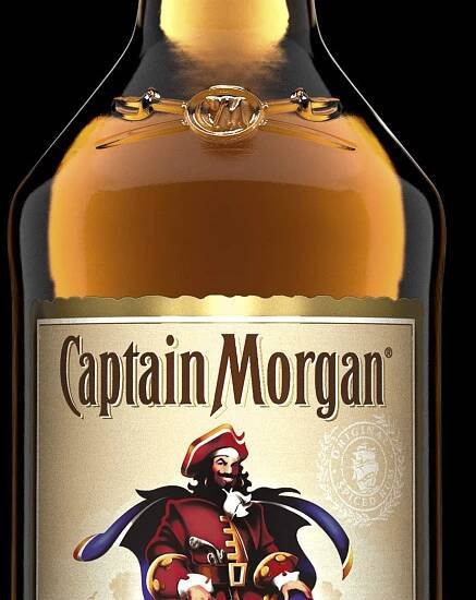 Captain Morgan 1L | Captain morgan v akci captain morgan dárkové balení, kapitán morgan s colou