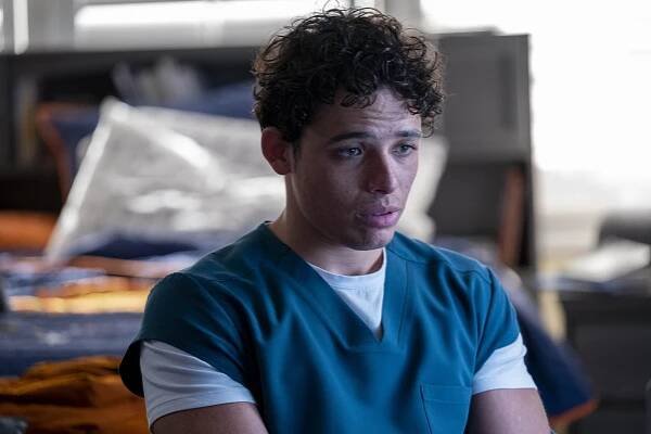 V odborné péči - Eladio - Week 1 - Z filmu - Anthony Ramos