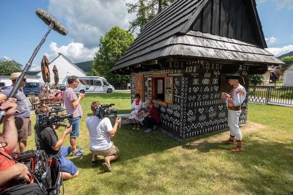 Tiskové zprávy — Televizní studio Brno — Česká televize
