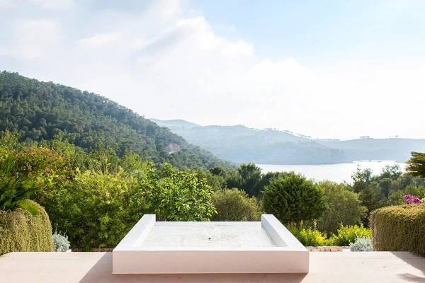 Domus-Nova-Ibiza-Villa-Vista-Finca-For-Rent-Blakstad-