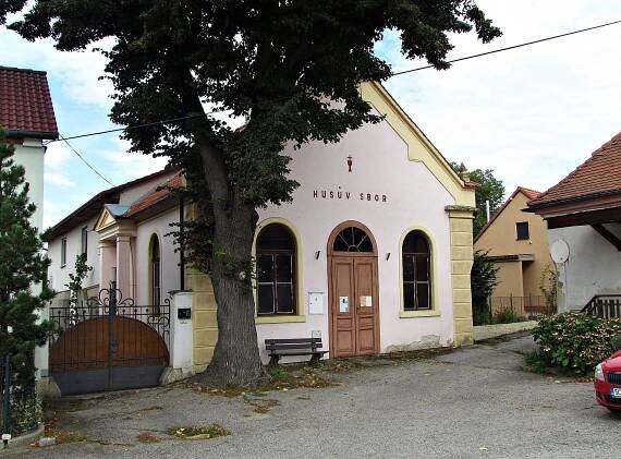 Hluboká nad Vltavou - Husův... - Kostel