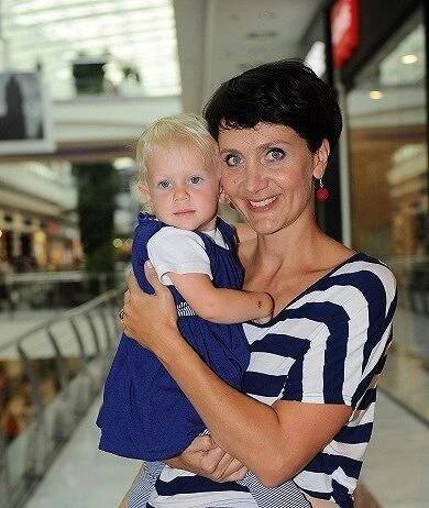 Moderátorka Ester Janečková září štěstím: Je počtvrté těhotná