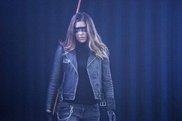 Arrow - Nebezpečné kontakty - Z filmu - Juliana Harkavy