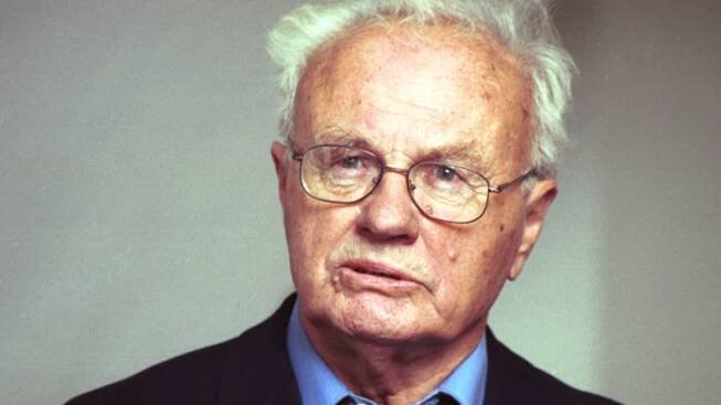 Zemřel průkopník neurochirurgie v Česku Vladimír Beneš. Bylo mu 100 let