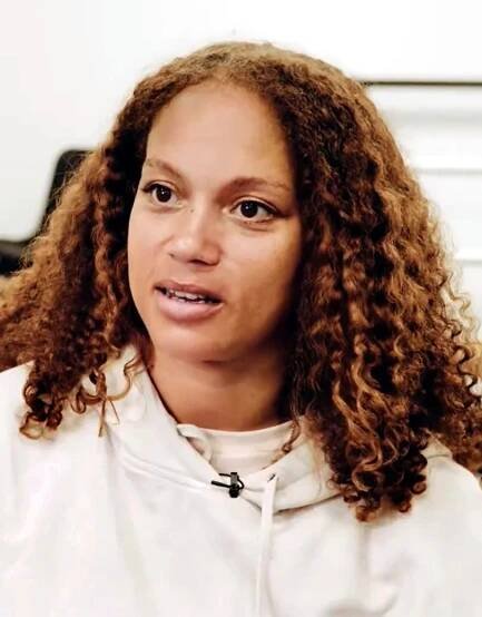 Angela Griffin - Wikipedia