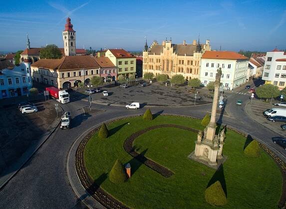 Nový Bydžov - Města a obce - Hradecko - Nový Bydžov