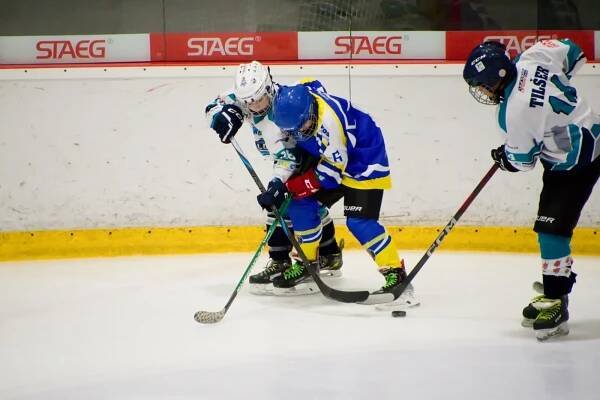 MBK Žraloci Vyškov - HC Lvi Břeclav | Mladší žáci | 4. kolo | Městský Bruslařský Klub Vyškov