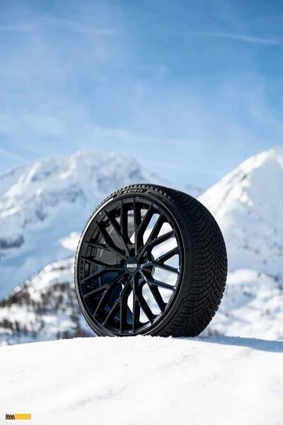 Pirelli a BMW uvedly na trh pneumatiky P Zero Winter 2. – Motor-Max.cz