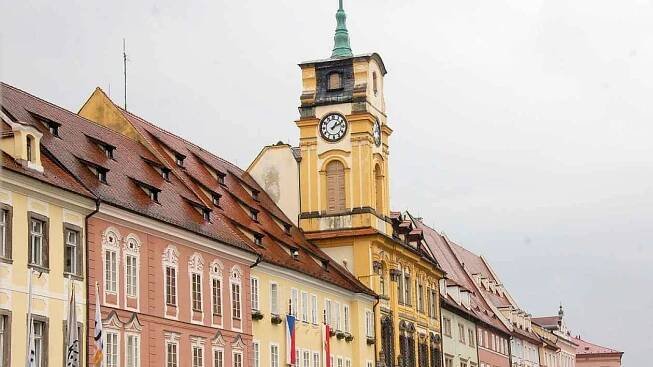 Diskuse: Chebská zvonkohra se rozbila, opravovat se bude na Slovensku