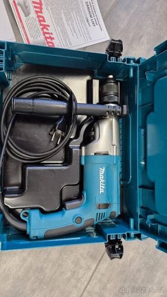 Prodám vrtačku Makita HP2071J