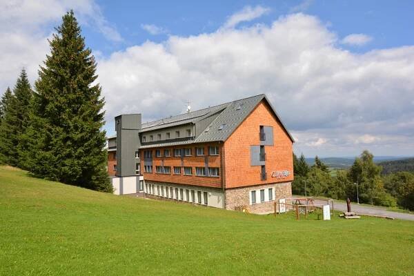 Hotel Churáňov, Stachy
