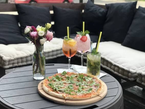 Monkey Pizza